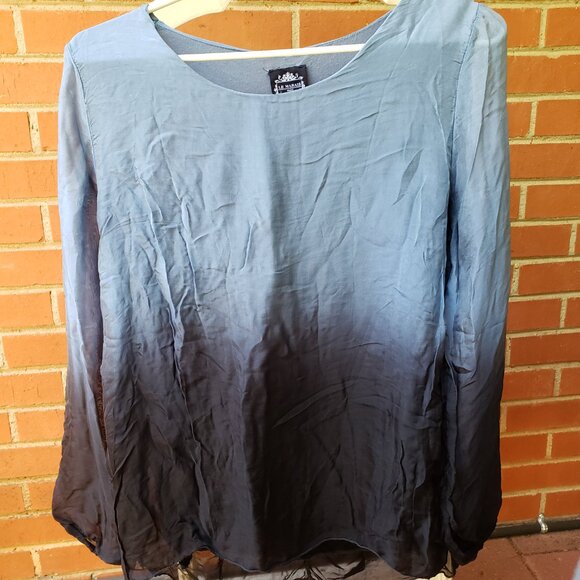 EUC LE MARAIS PARIS Pure Crinkle Silk Layered Ombre Blouse luminous blue (M) - Picture 1 of 4